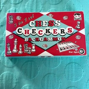Chess checkers backgammon 3 in 1 set by Lucky Lad